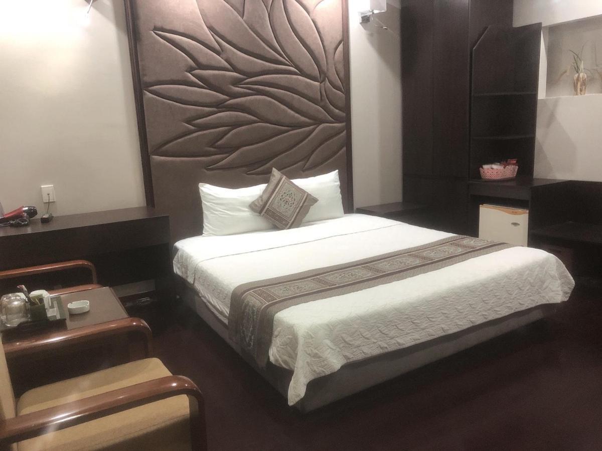 האי פונג Holiday Hotel מראה חיצוני תמונה